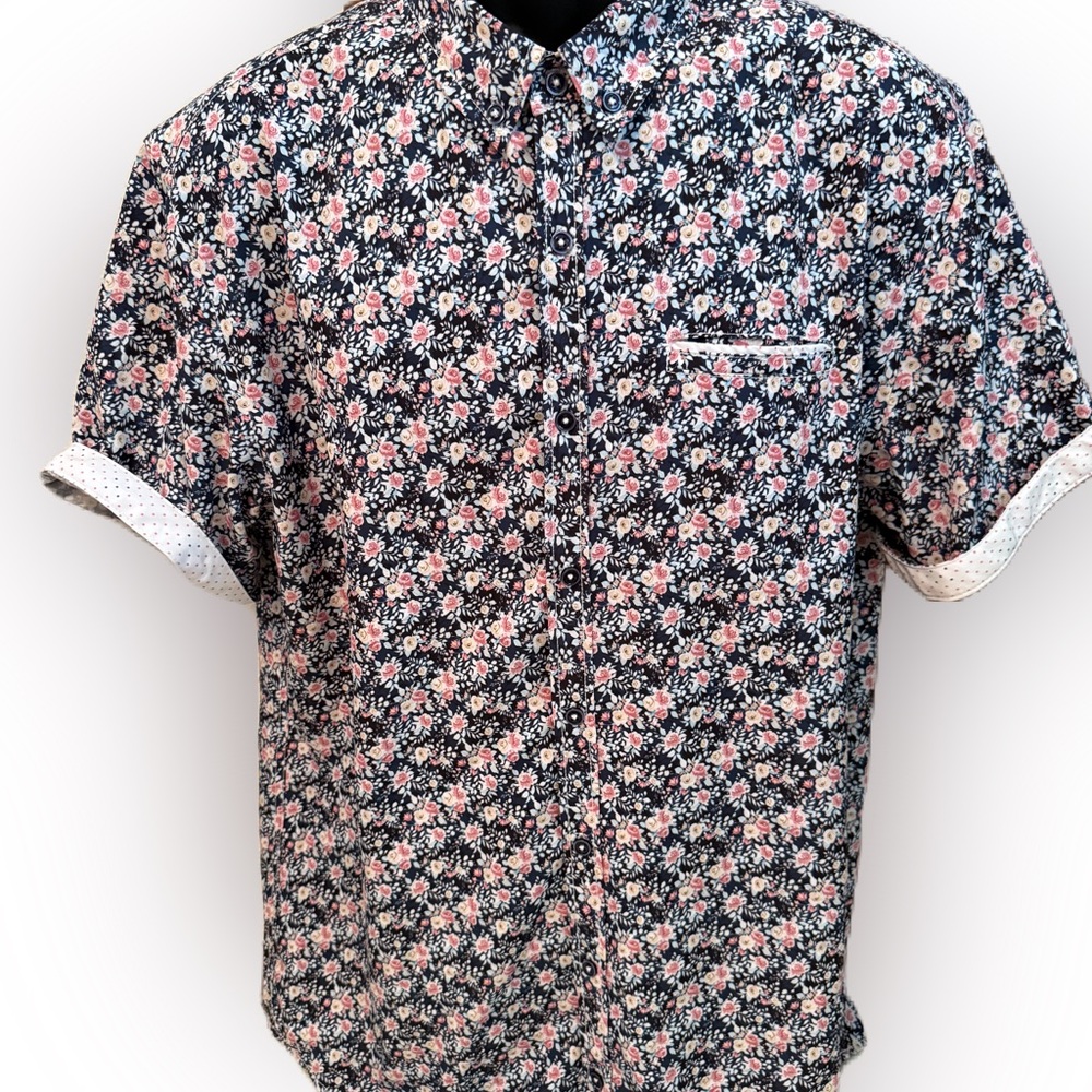 J.B.Holt Men’s Floral Short Sleeve Button Down Shirt. Size XL
